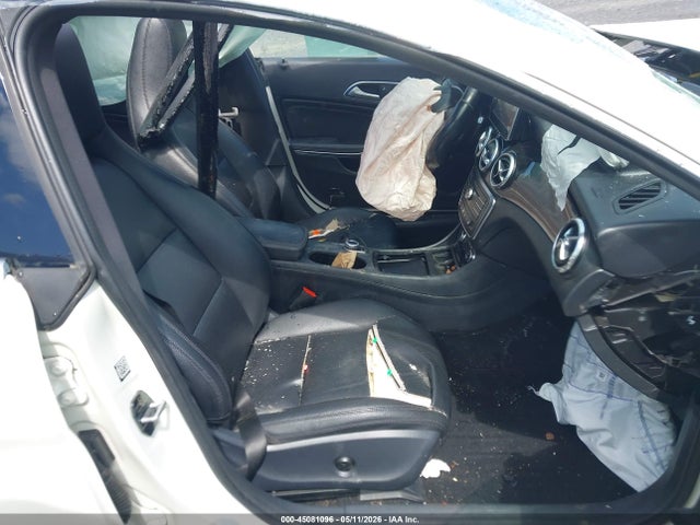 Mercedes-Benz Cla-class 4matic