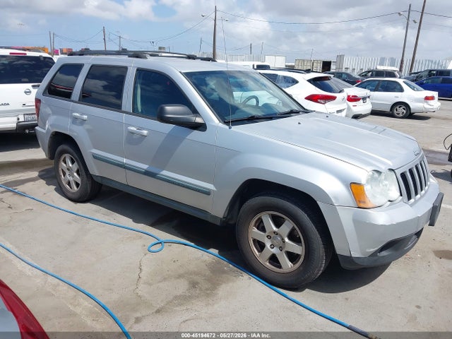 Salvage Jeep Grand Cherokee Image
