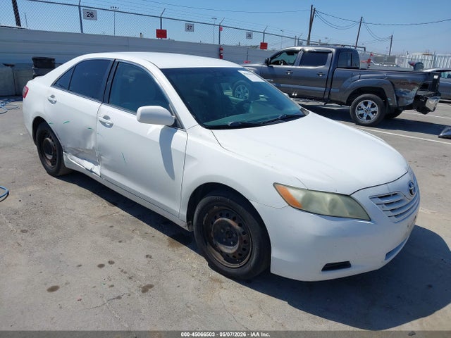 Salvage Toyota Camry Image
