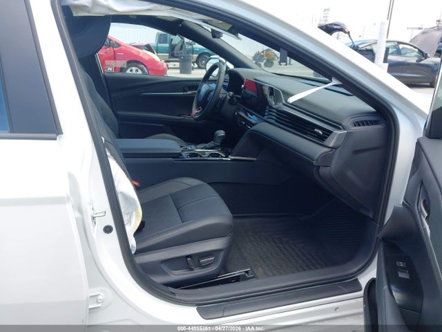 Toyota Camry Xse