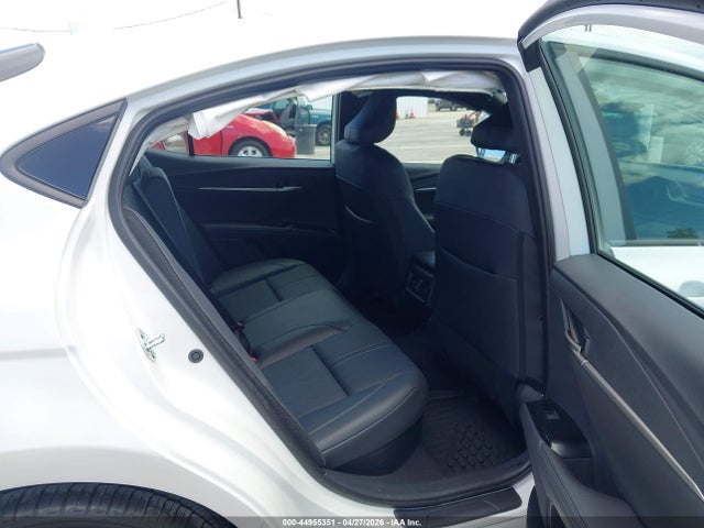Toyota Camry Xse
