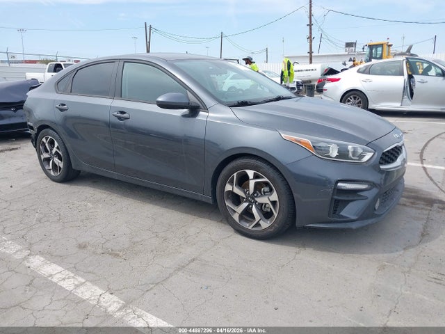 Salvage Kia Forte Image