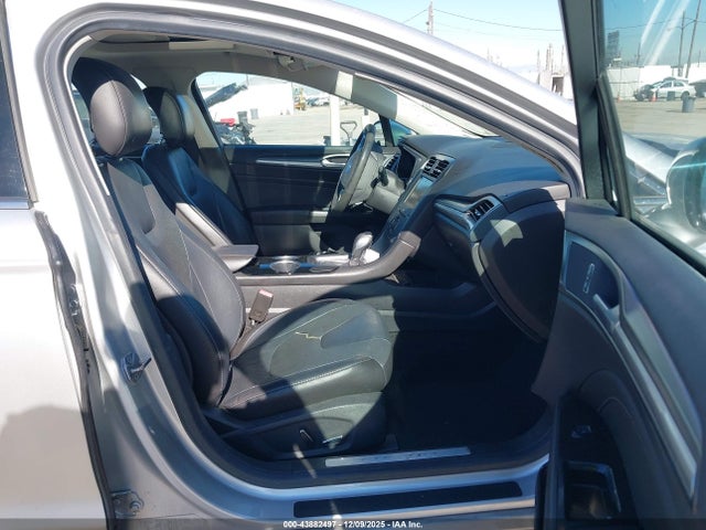 Ford Fusion Titanium