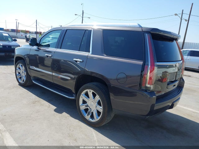 Cadillac Escalade Luxury Collection