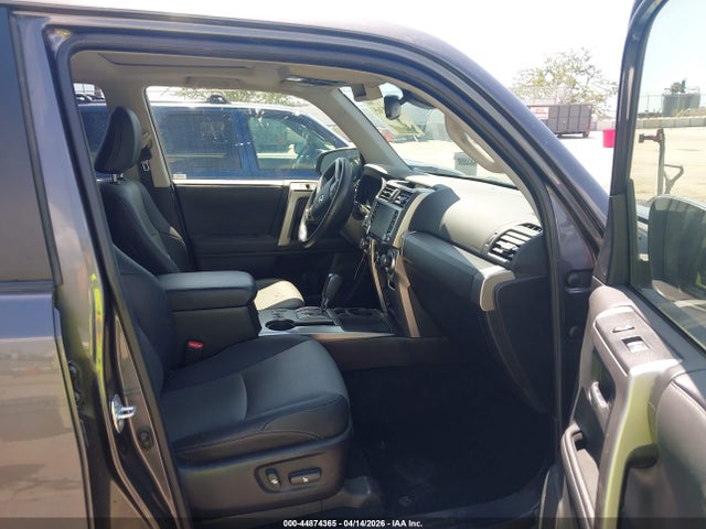 Toyota 4Runner Sr5 Premium
