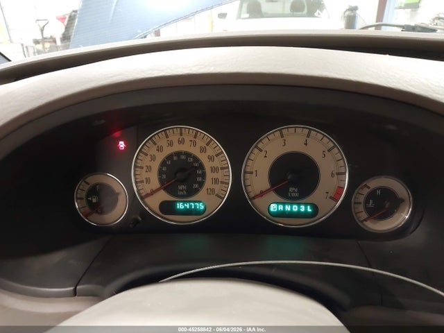 Chrysler Town & Country Limited