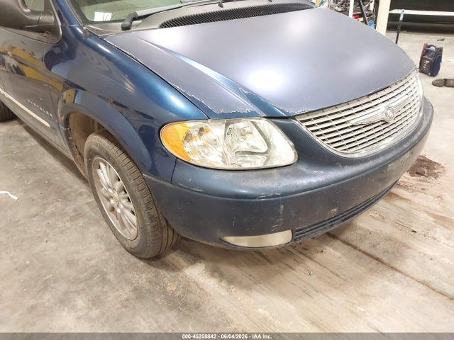 Chrysler Town & Country Limited