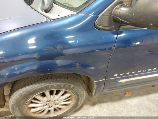 Chrysler Town & Country Limited