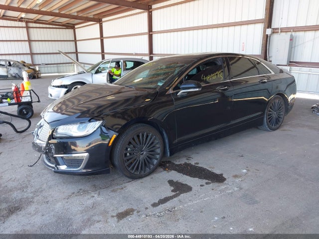 Lincoln MKZ Reserve