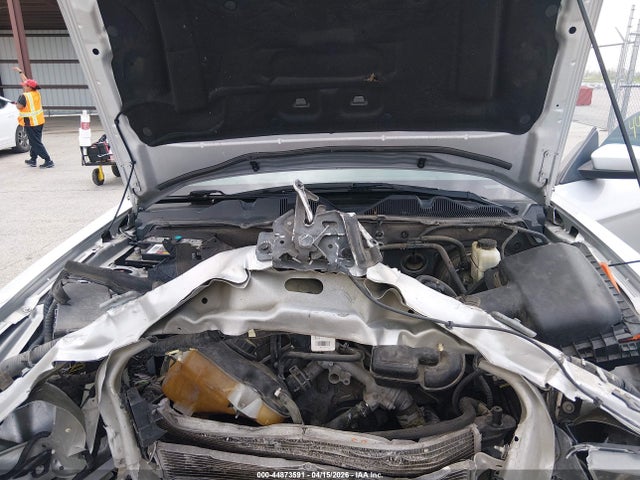 Ford Mustang V6 Premium