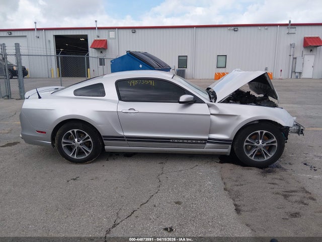 Ford Mustang V6 Premium