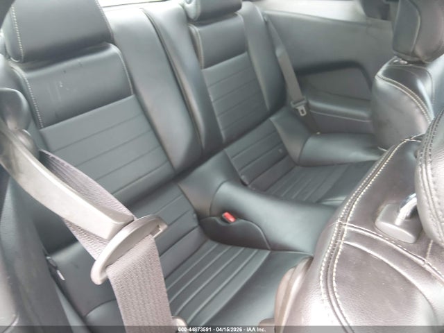 Ford Mustang V6 Premium