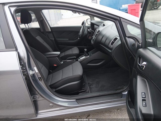Kia Forte S