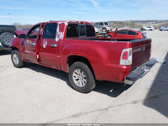 Mitsubishi Raider Ls
