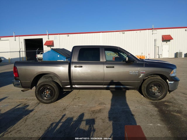Ram 1500 Tradesman  4x4 5'7 Box