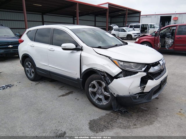 Salvage Honda CR-V Image