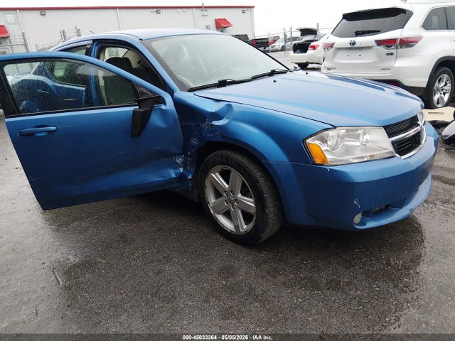 Salvage Dodge Avenger Image