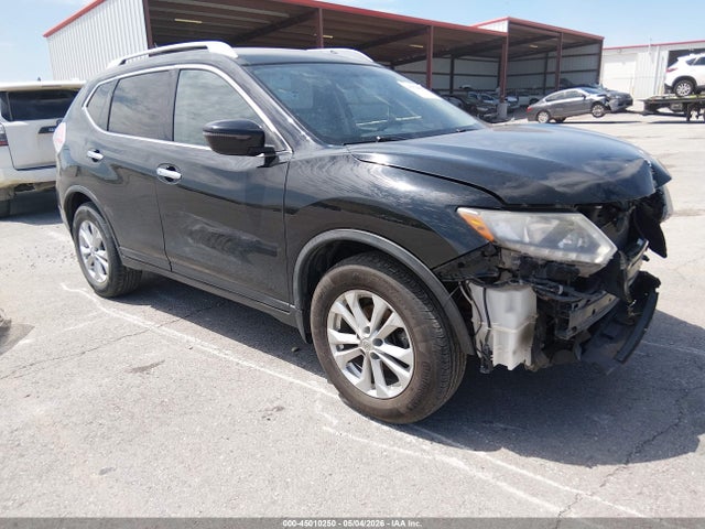 Salvage Nissan Rogue Image