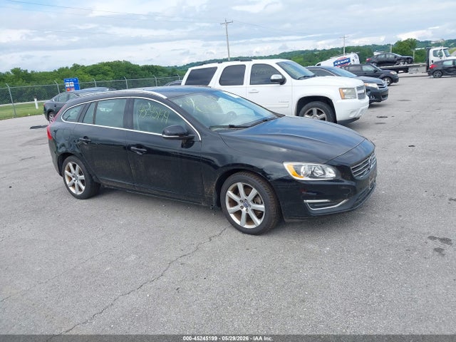 Salvage Volvo V60 Image