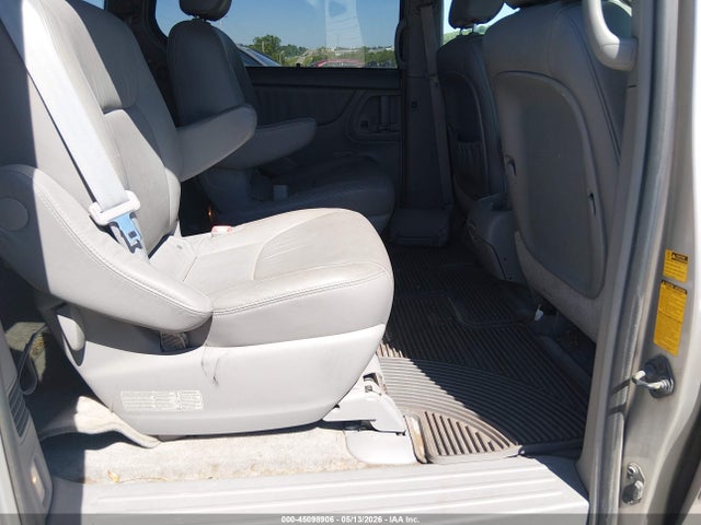 Toyota Sienna Xle