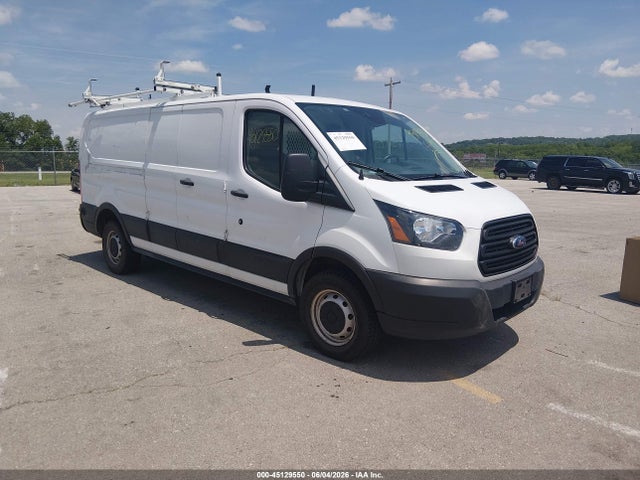 Salvage Ford Transit Image