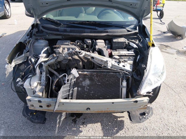 Nissan Versa 1.6 Sl