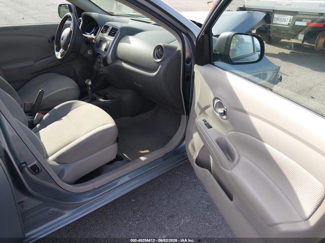 Nissan Versa 1.6 Sl