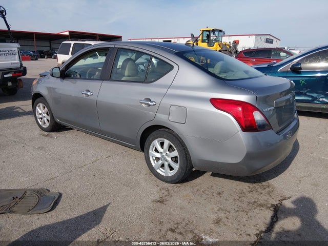 Nissan Versa 1.6 Sl
