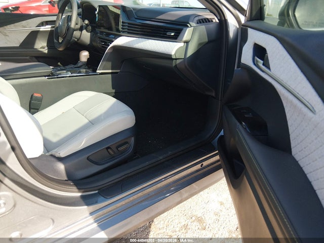 Toyota Camry Xle