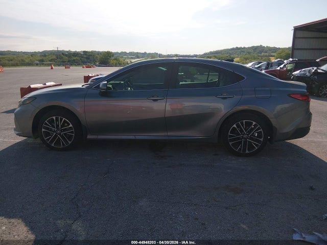 Toyota Camry Xle