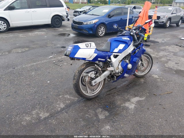 Yamaha Fzr600 R