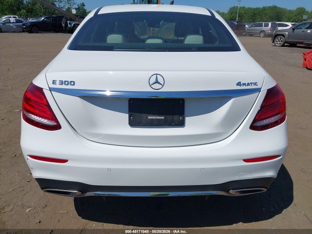 Mercedes-Benz E-Class 4matic