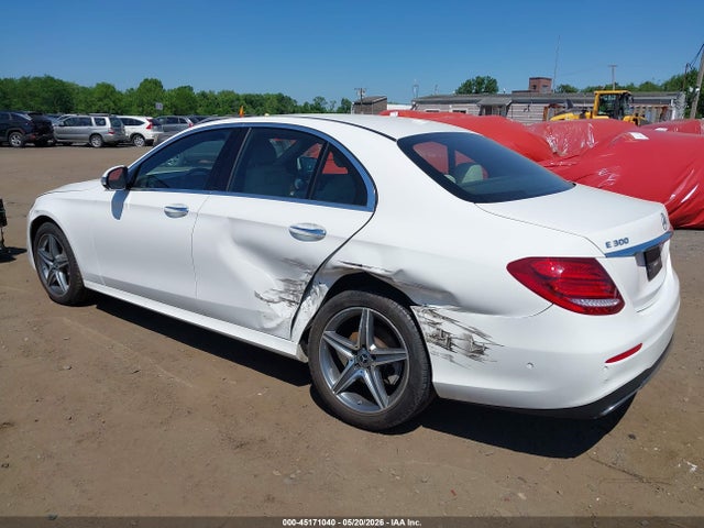 Mercedes-Benz E-Class 4matic