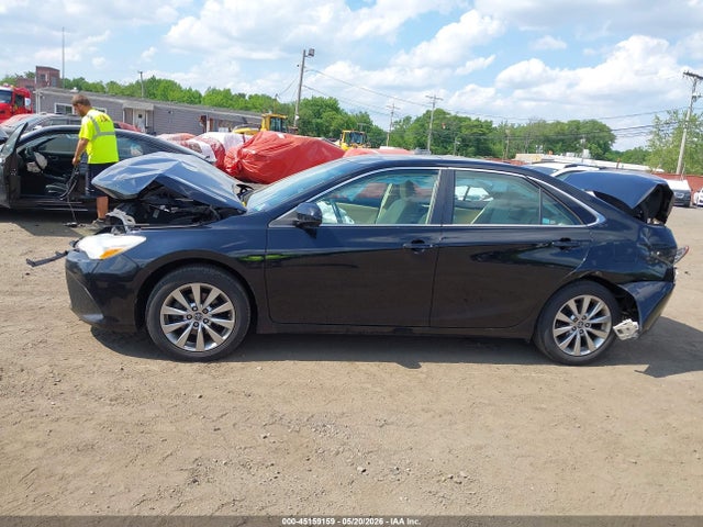 Toyota Camry Xle