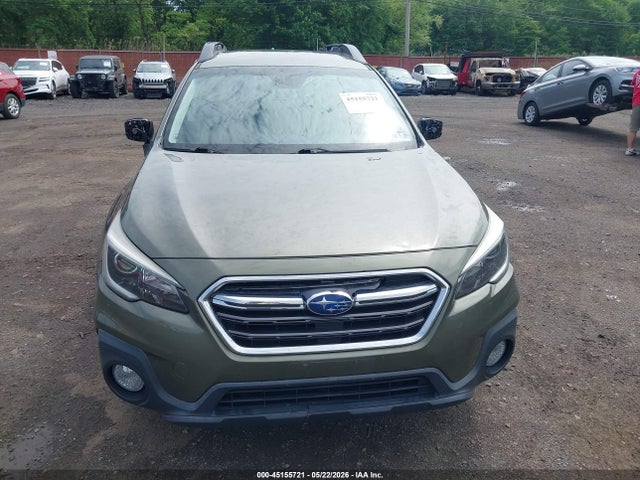 Subaru Outback 2.5i Premium