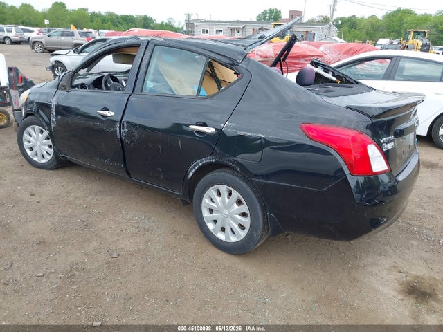 Nissan Versa 1.6 Sv
