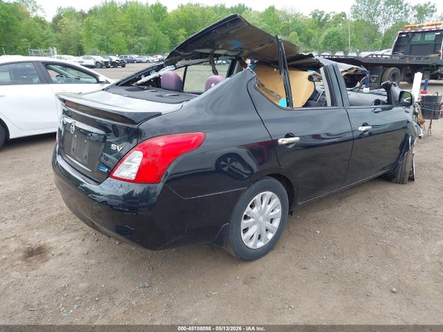 Nissan Versa 1.6 Sv