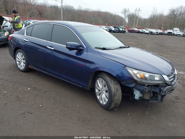 Salvage Honda Accord Image