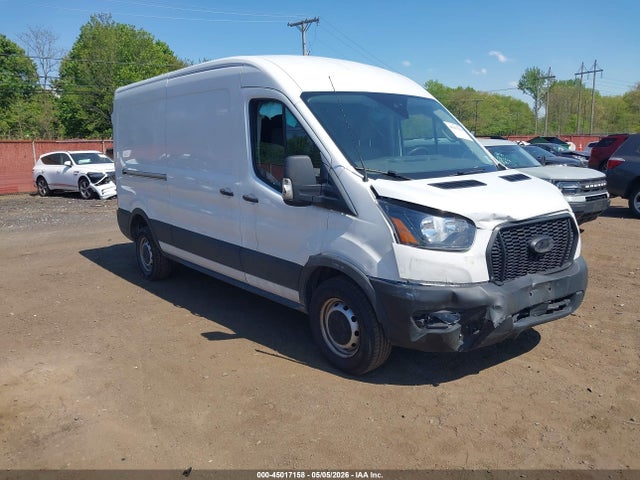 Salvage Ford Transit Image