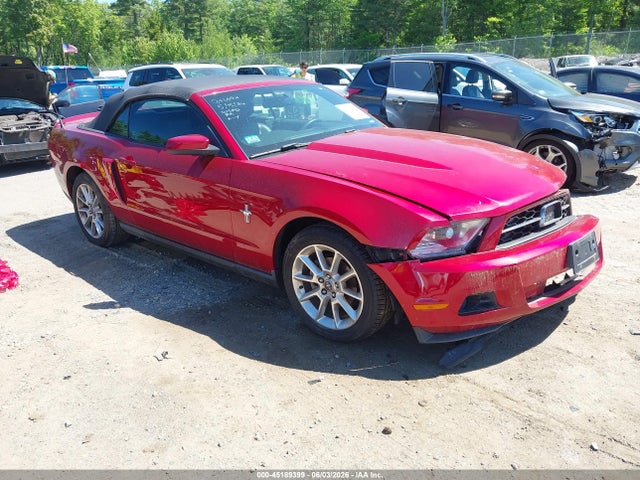 Salvage Ford Mustang Image