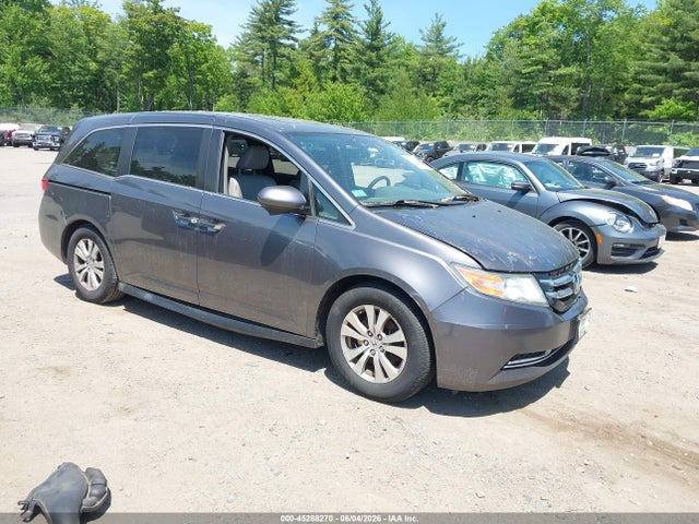 Salvage Honda Odyssey Image