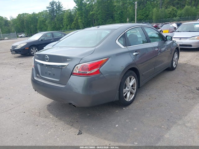 Nissan Altima 2.5 Sv