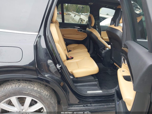 Volvo XC90 T6 Momentum