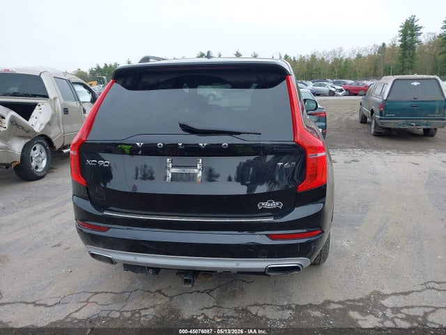 Volvo XC90 T6 Momentum