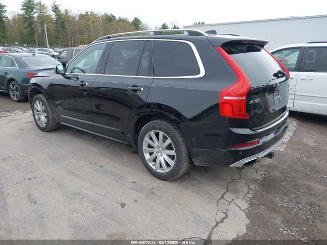 Volvo XC90 T6 Momentum