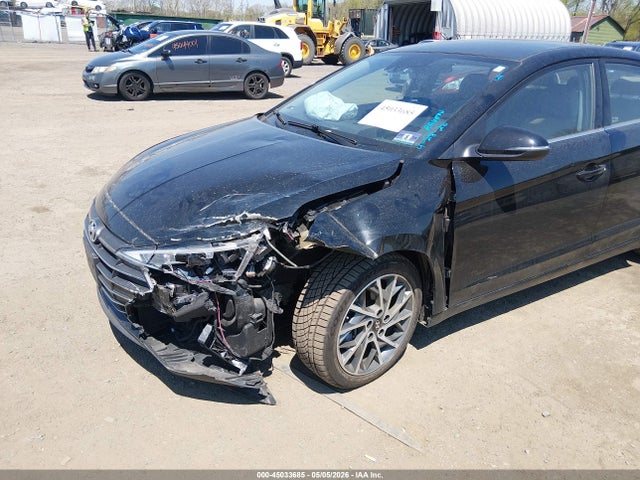 Hyundai ELANTRA Limited