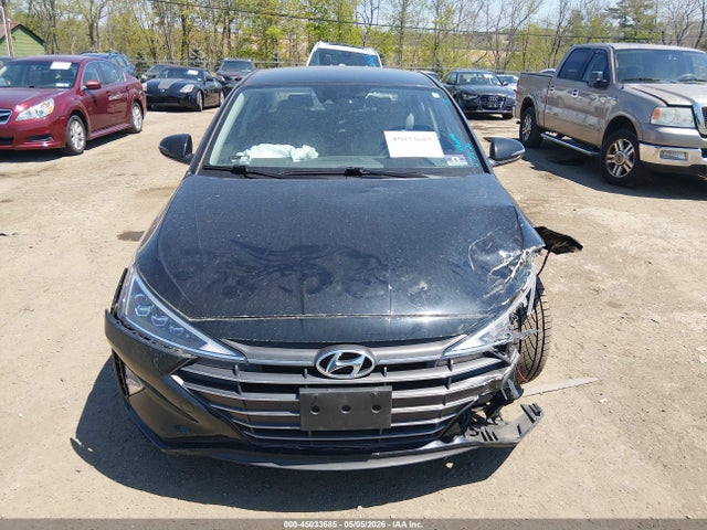 Hyundai ELANTRA Limited