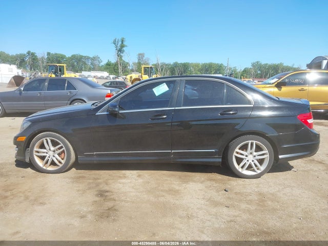 Mercedes-Benz C-Class Sport 4matic