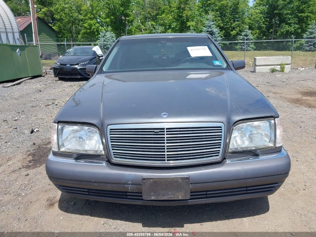 Mercedes-Benz S-Class 420
