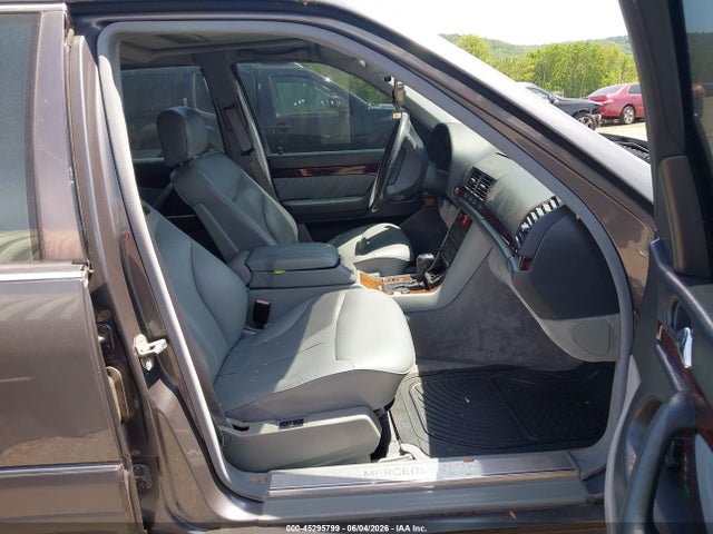 Mercedes-Benz S-Class 420